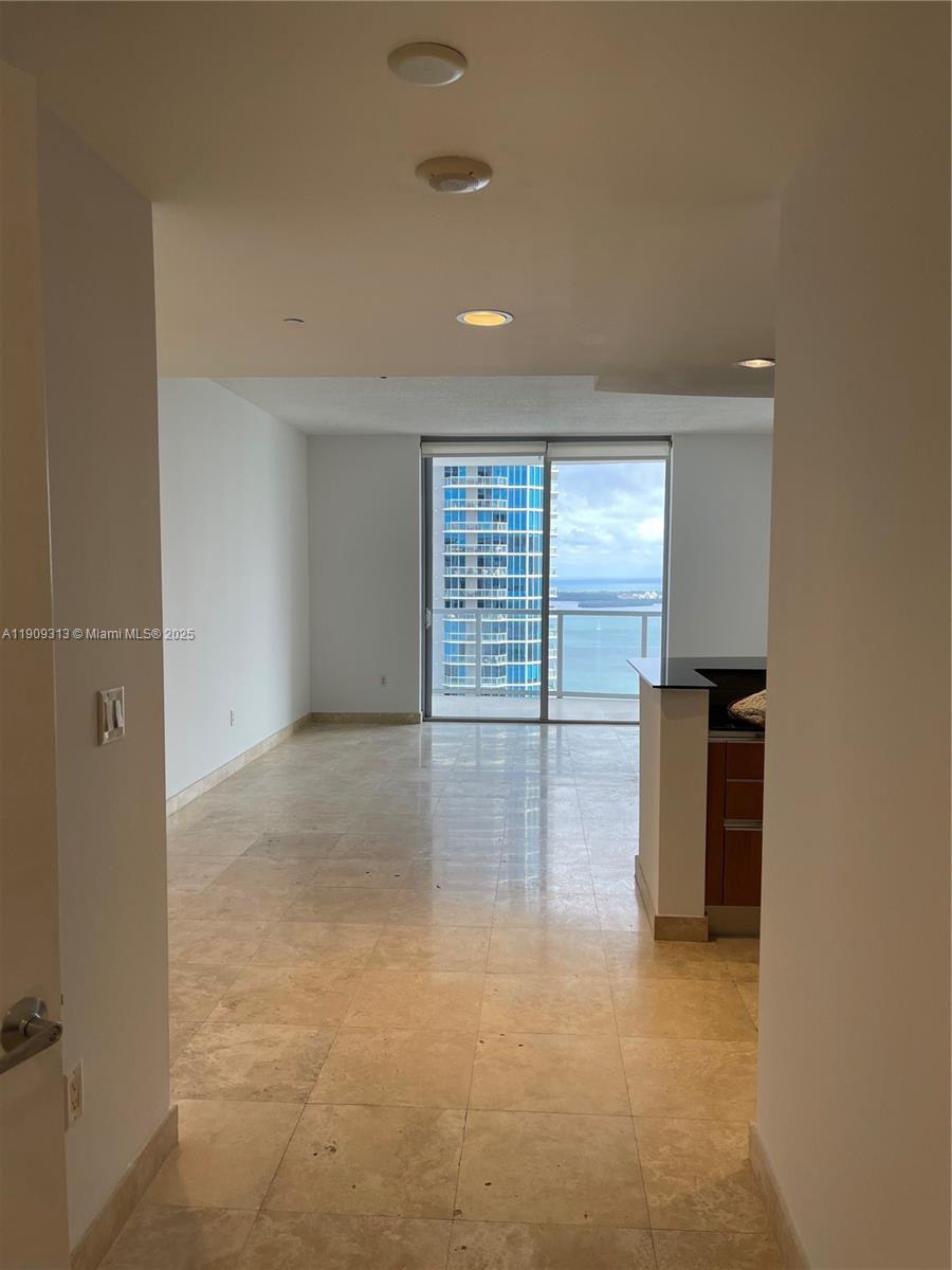 1060 BRICKELL CONDO - Residential Lease