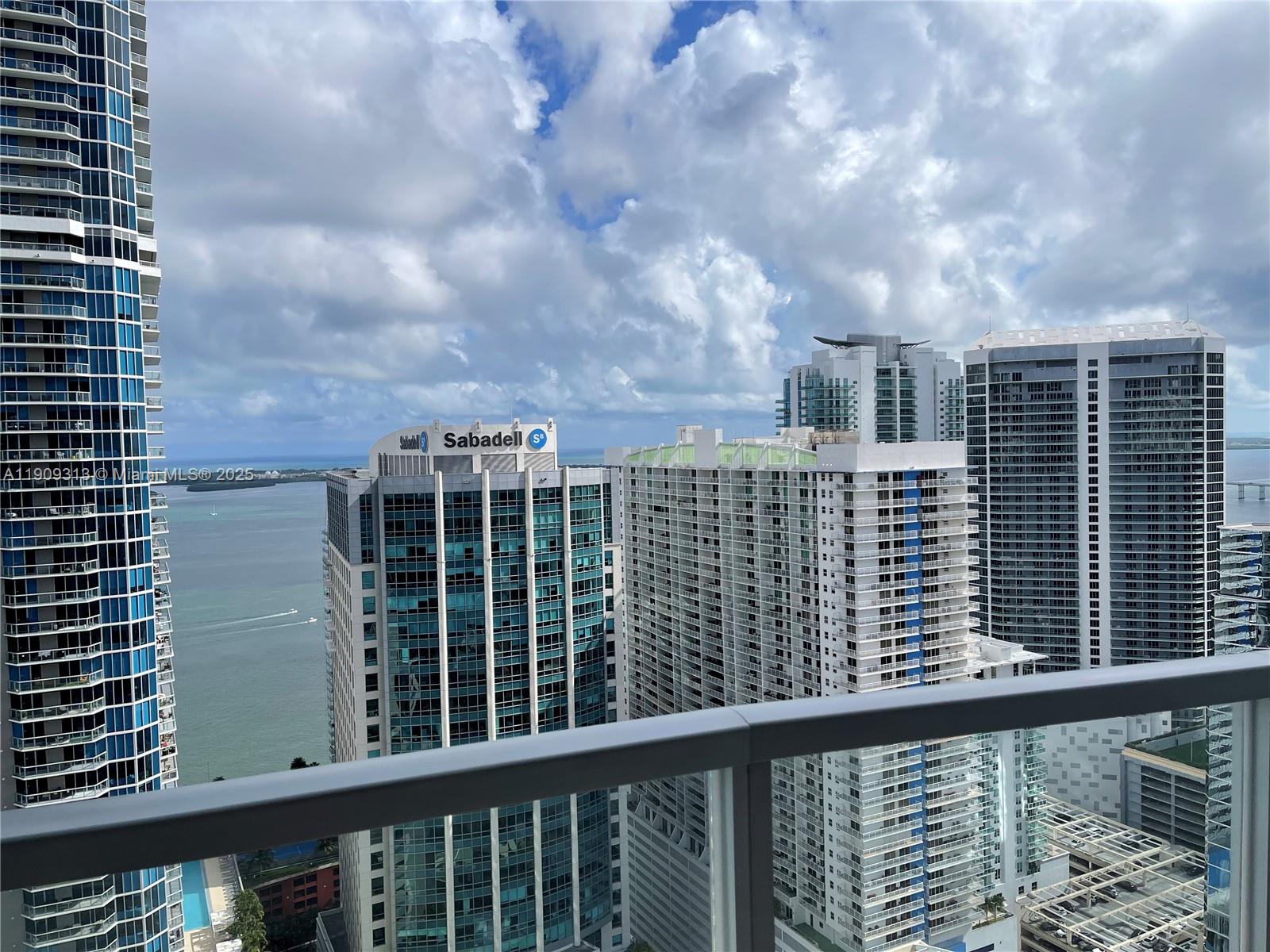 1060 BRICKELL CONDO - Residential Lease