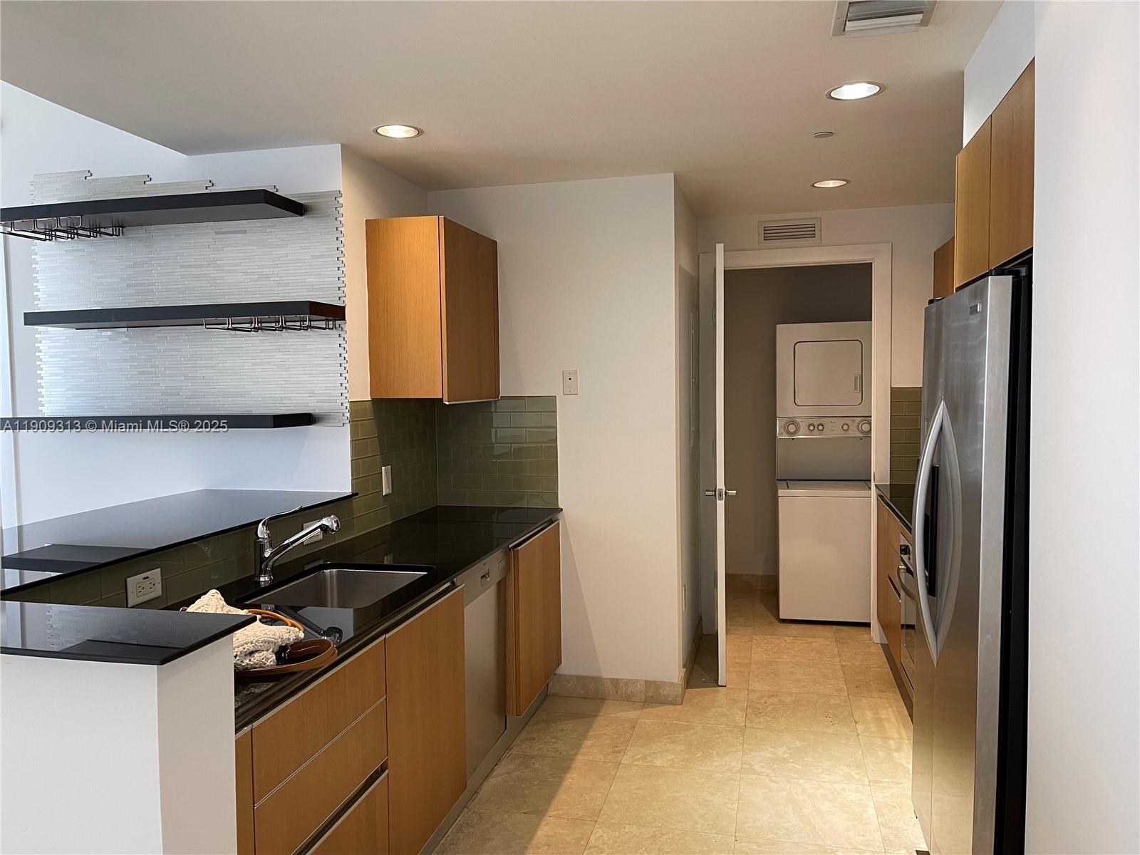 1060 BRICKELL CONDO - Residential Lease