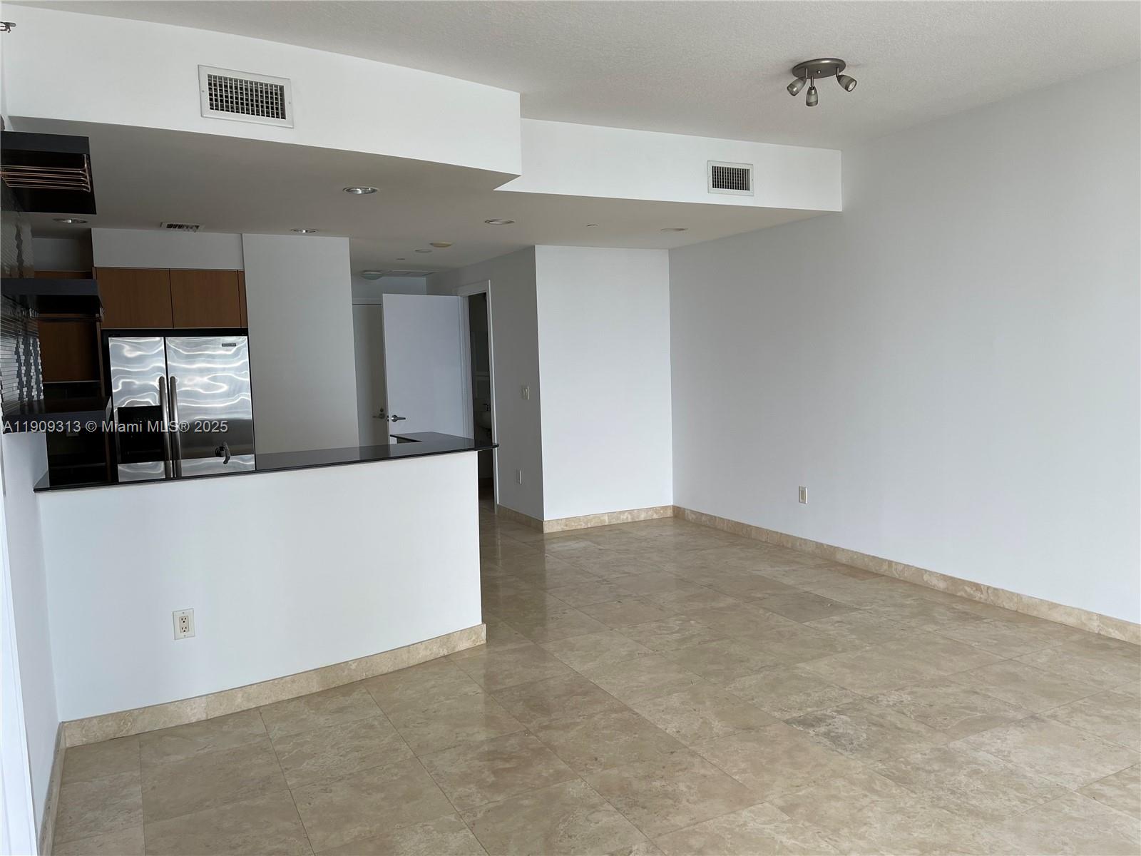 1060 BRICKELL CONDO - Residential Lease