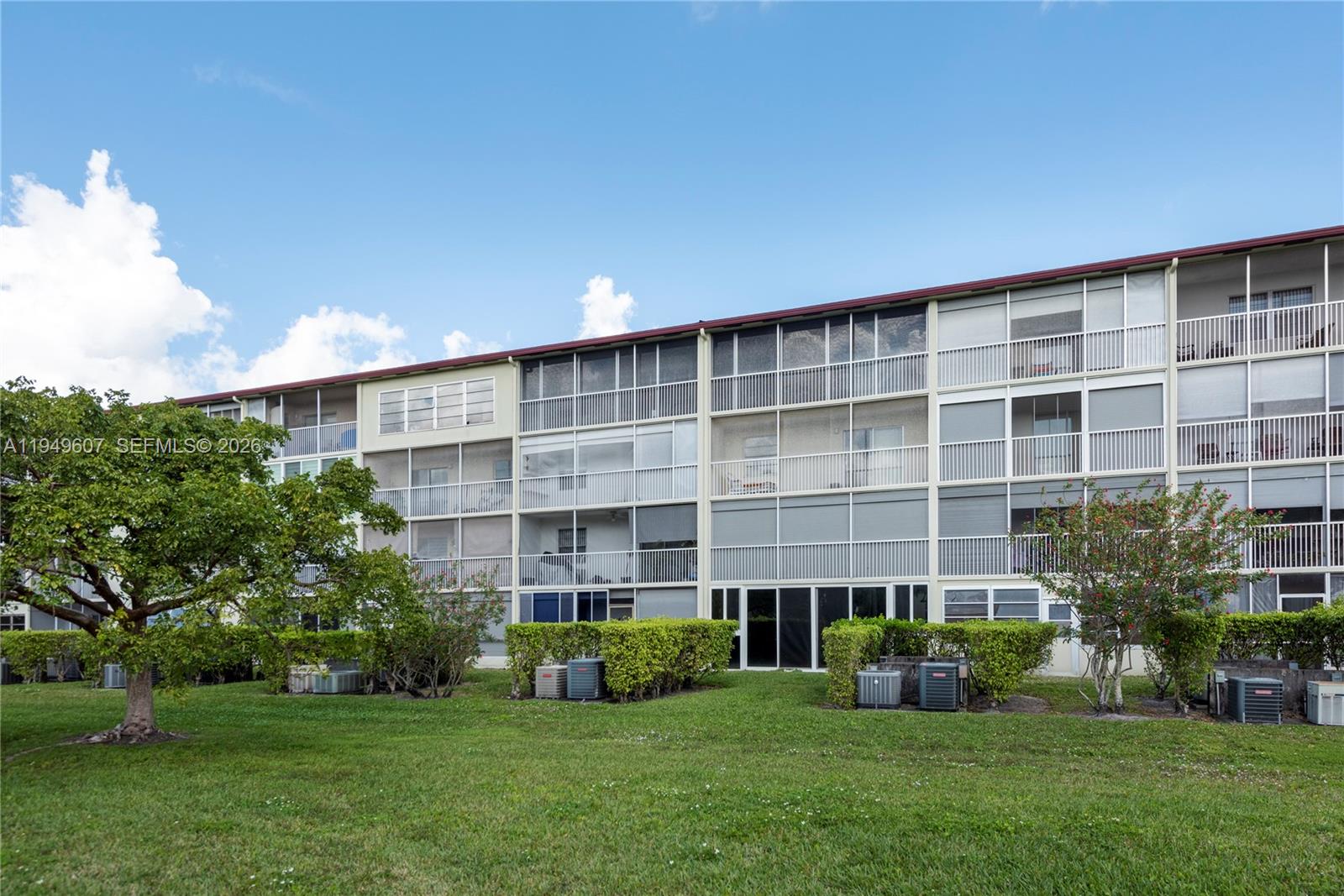 KINGSLEY AT CENTURY VILLA - Residential