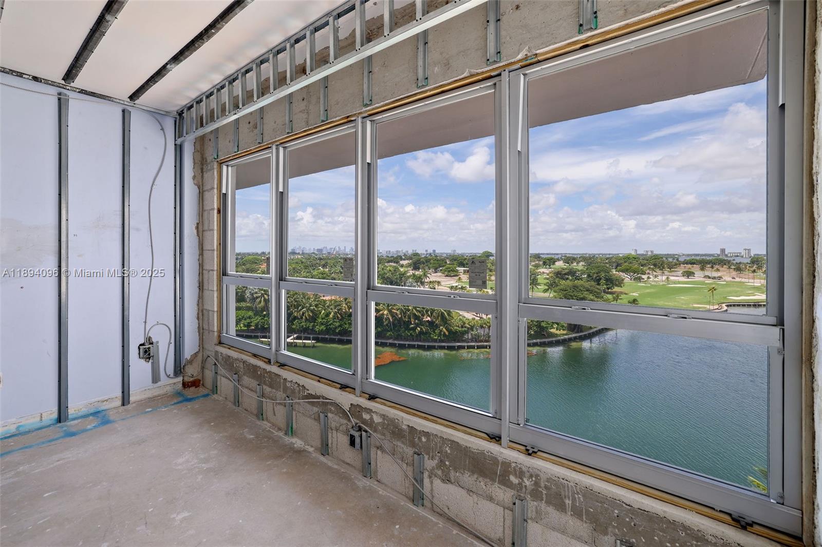 BLAIR HOUSE CONDO - WEST - Residential