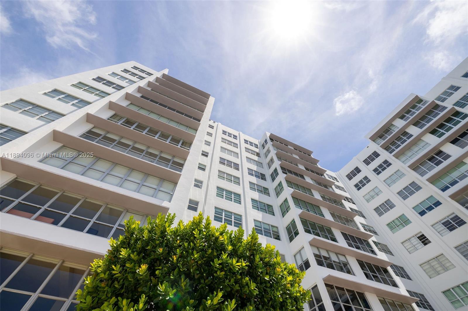 BLAIR HOUSE CONDO - WEST - Residential