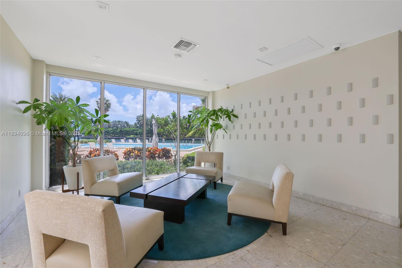 BLAIR HOUSE CONDO - WEST - Residential