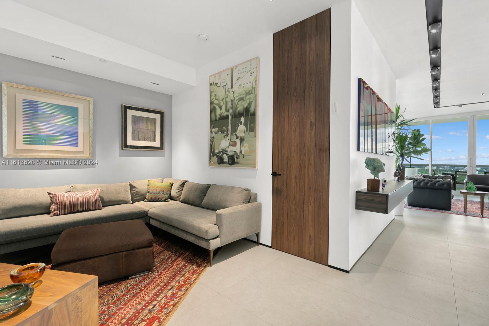 BRISTOL TOWER CONDO - Residential