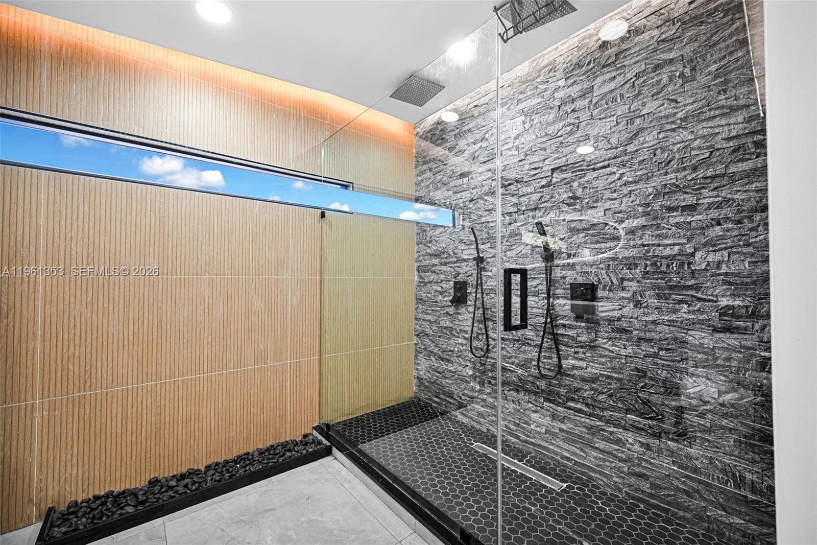 RAILWAY SHOPS ADDN 2ND AM - Residential