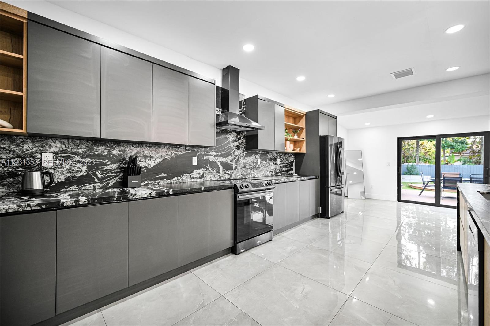 RAILWAY SHOPS ADDN 2ND AM - Residential