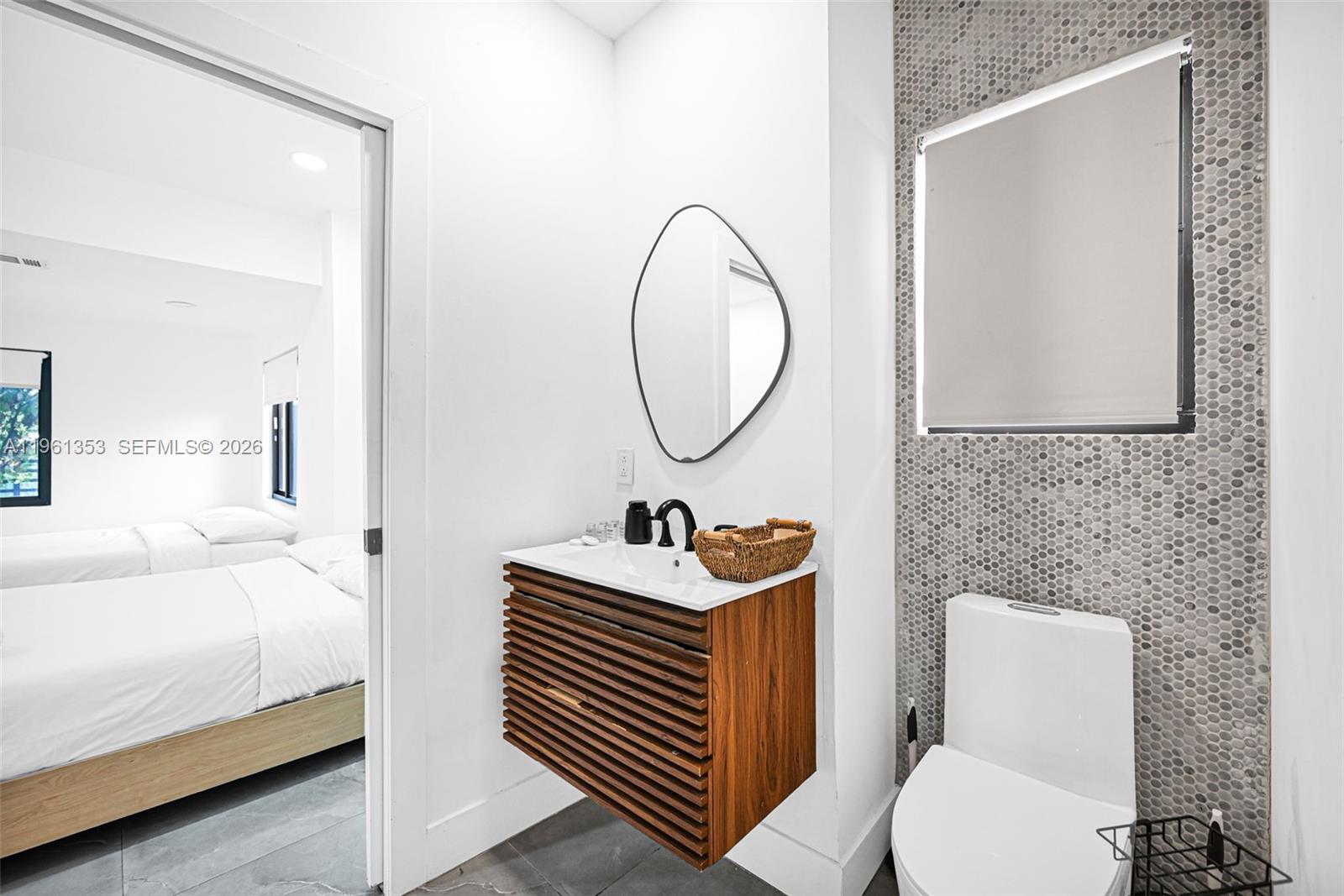 RAILWAY SHOPS ADDN 2ND AM - Residential