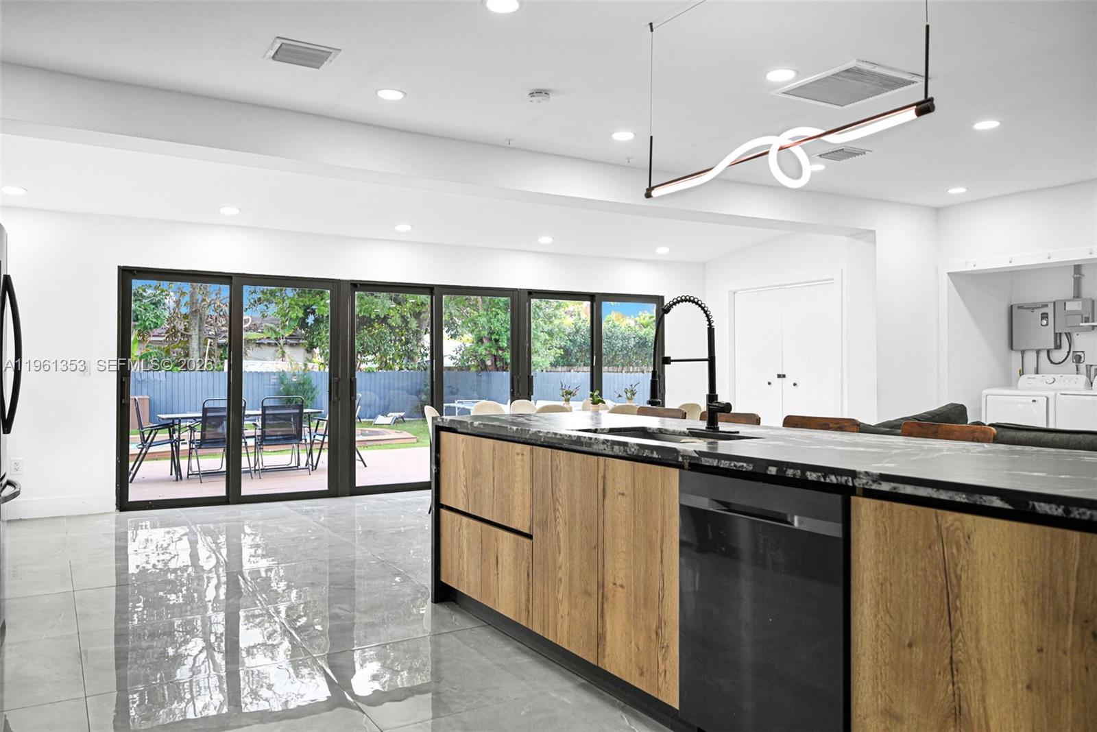 RAILWAY SHOPS ADDN 2ND AM - Residential