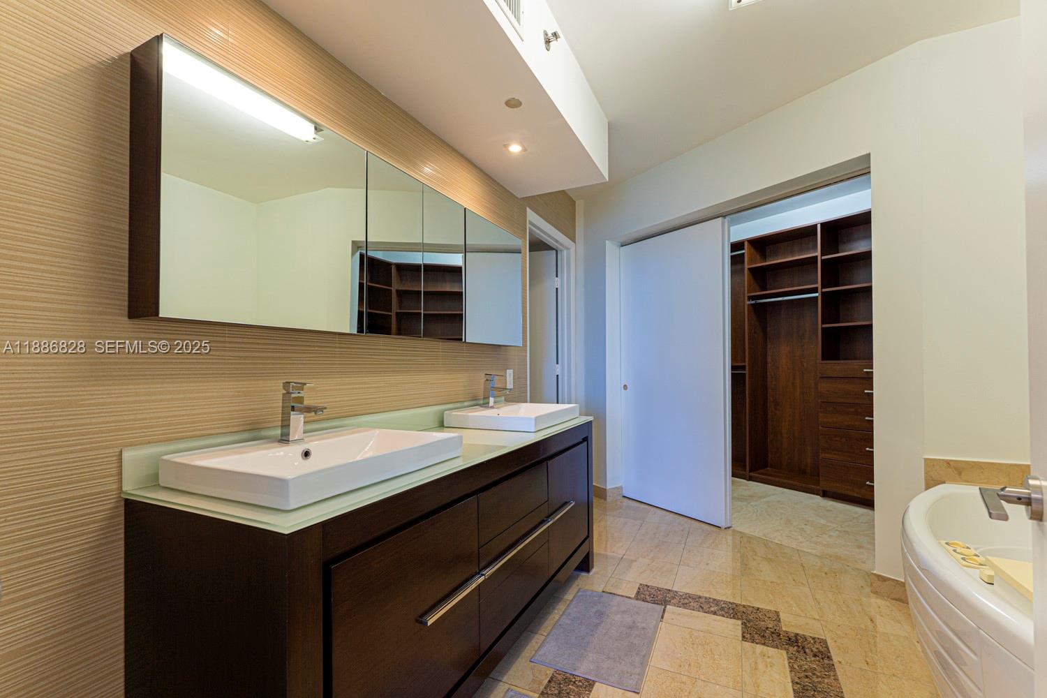 OCEAN ONE CONDO - Residential Lease