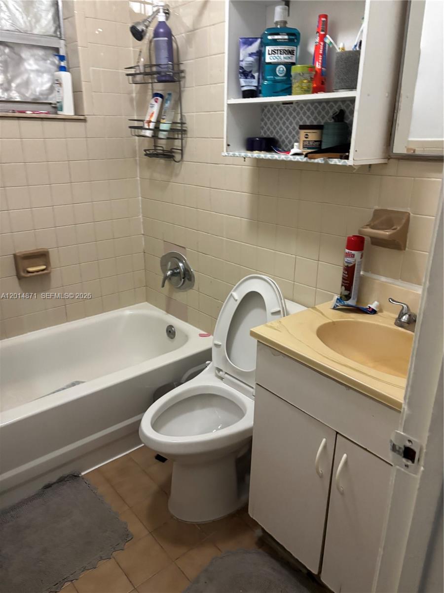 MIAMI GARDENS ESTATES SEC - Residential