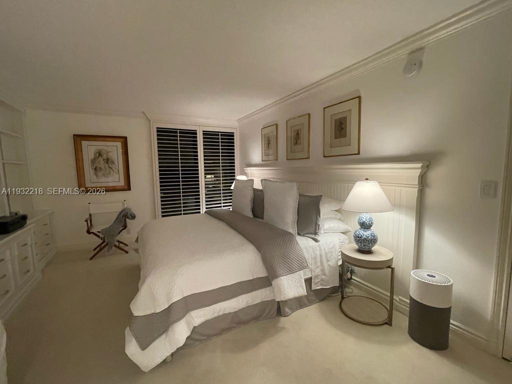 TOWERS OF KEY BISCAYNE CO - Residential