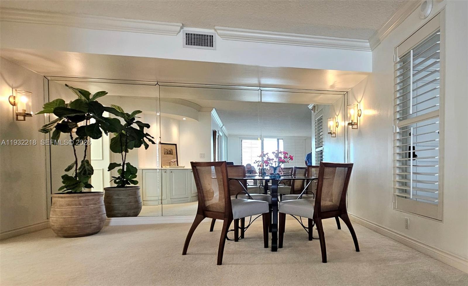 TOWERS OF KEY BISCAYNE CO - Residential