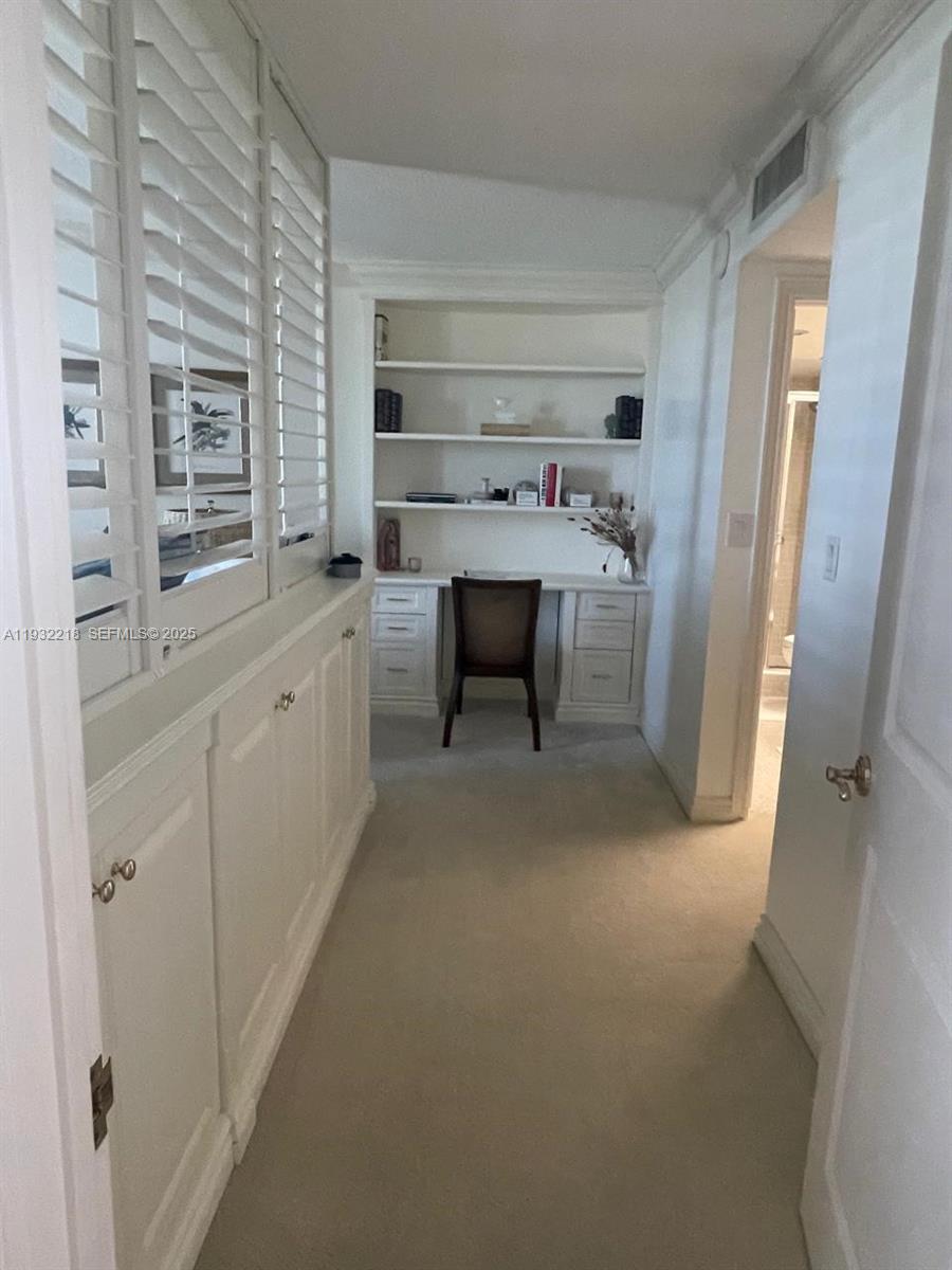 TOWERS OF KEY BISCAYNE CO - Residential