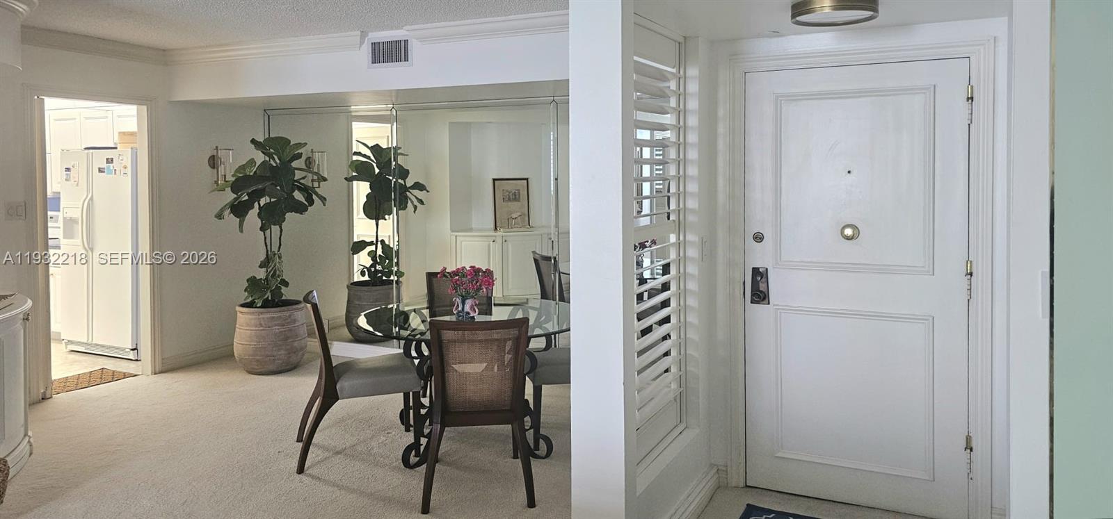 TOWERS OF KEY BISCAYNE CO - Residential