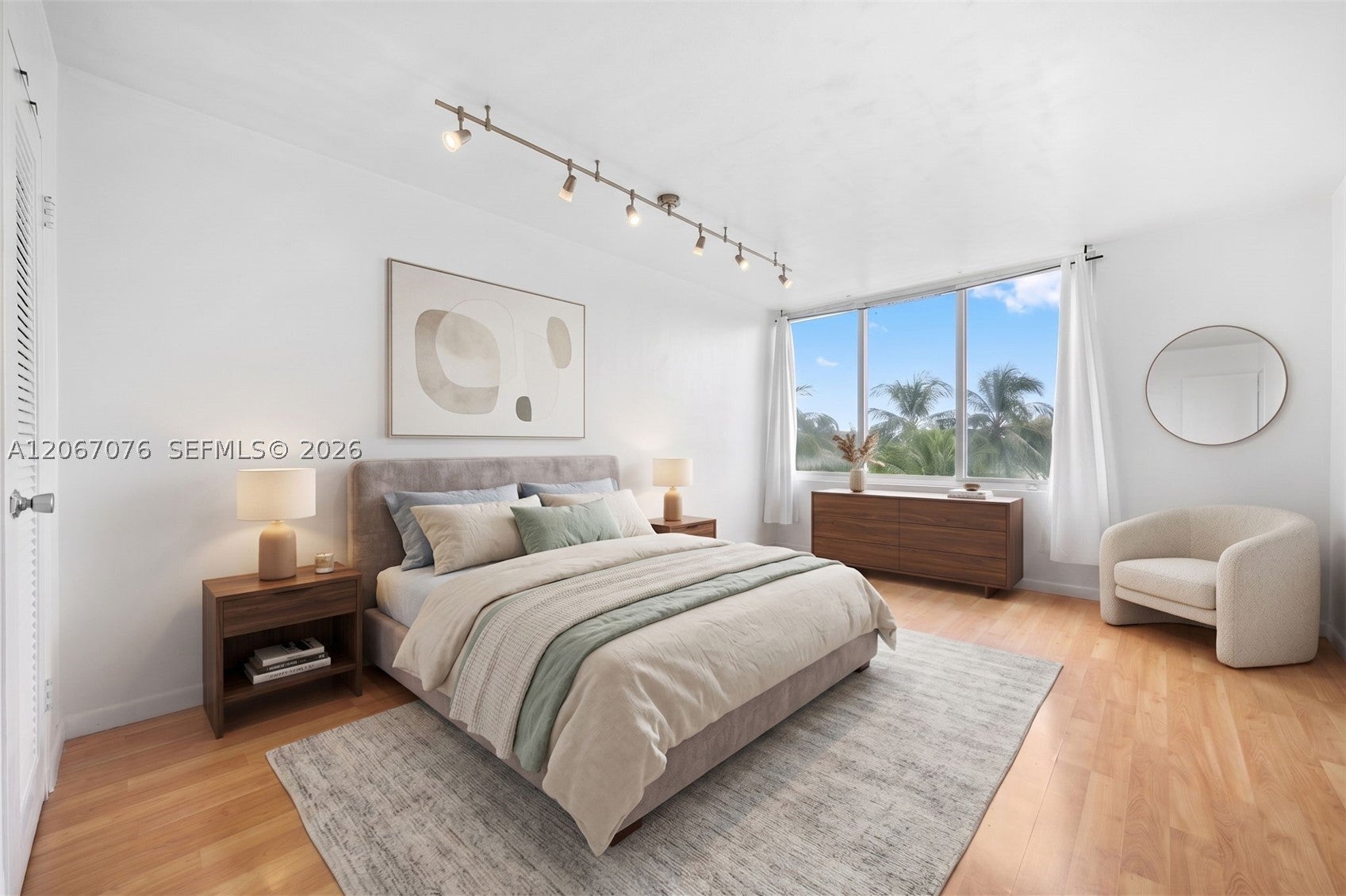 1000 West Ave 309