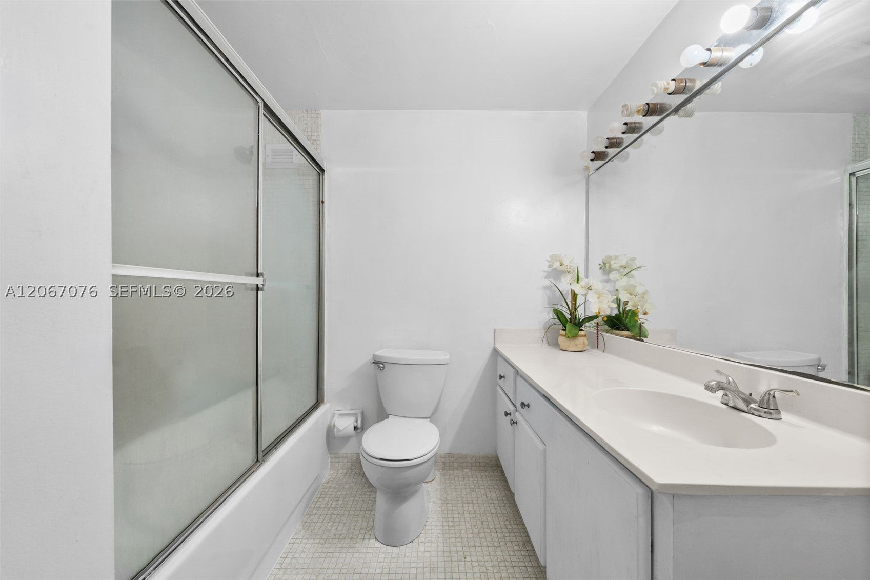1000 West Ave 309