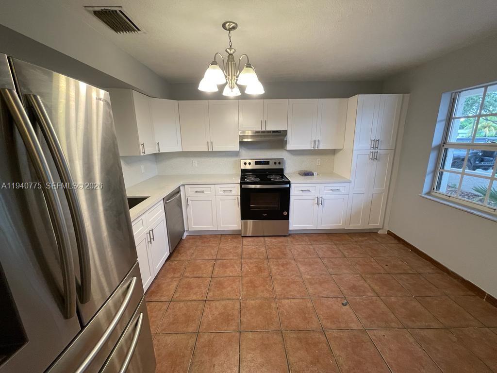 WELLEBY - Residential Lease