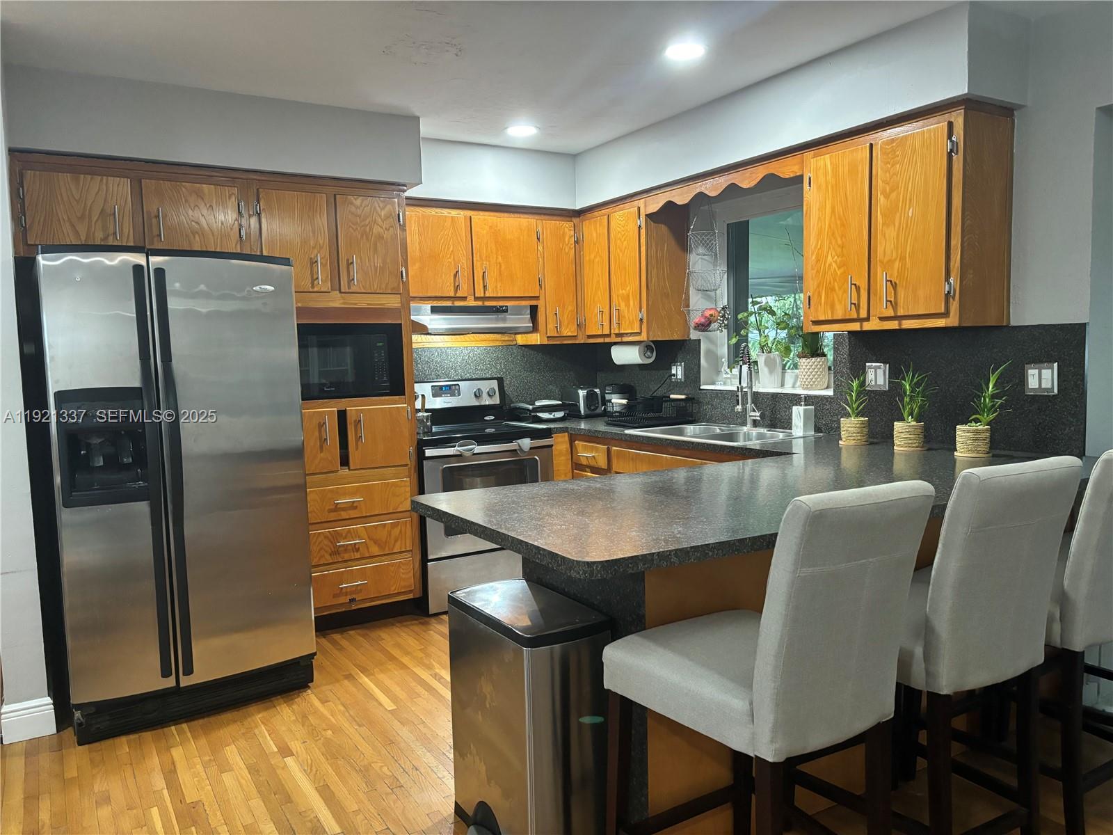 CORAL HEIGHTS A - Residential Lease