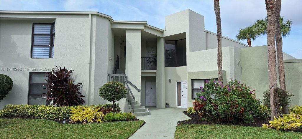 Photo of 6417 La Costa Dr #205, Boca Raton, FL 33433 (MLS # A11746252)