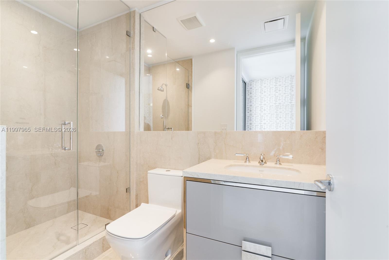 15701 COLLINS CONDO - Residential Lease