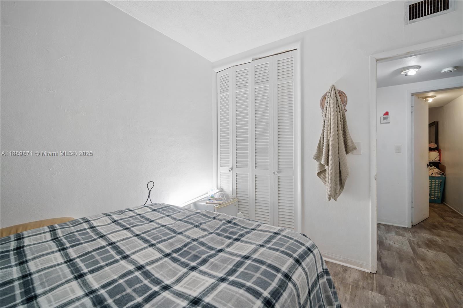 FLORIDIAN ARMS CONDO - Residential