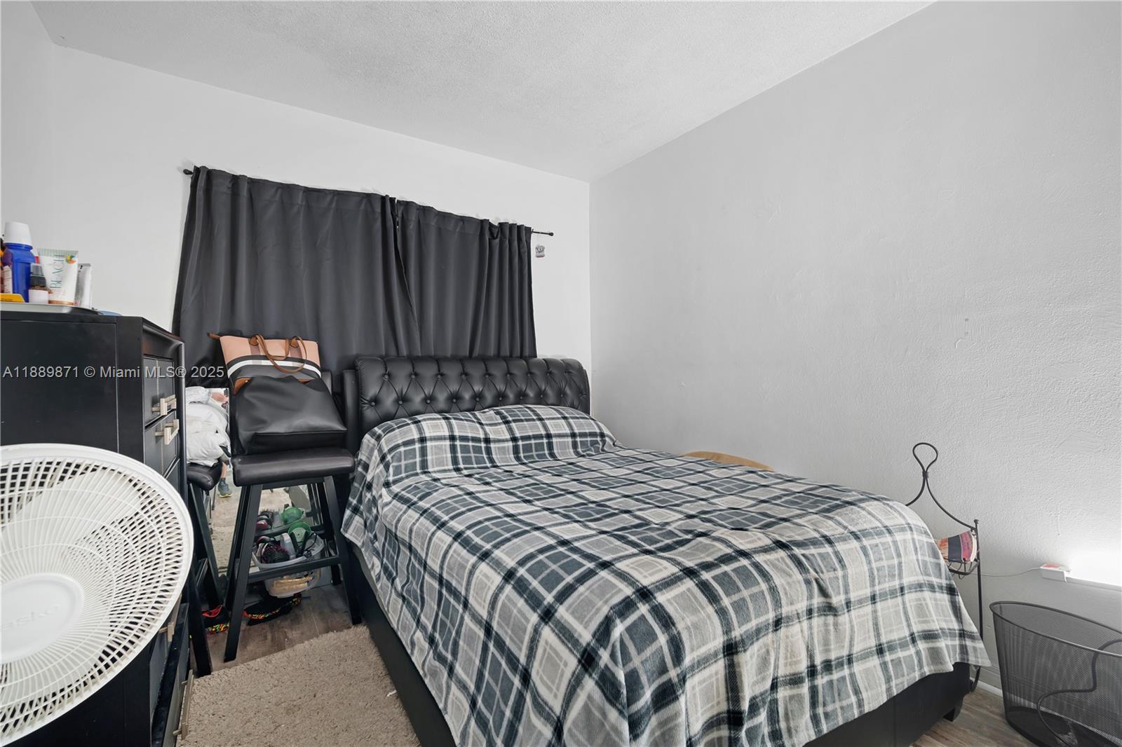 FLORIDIAN ARMS CONDO - Residential