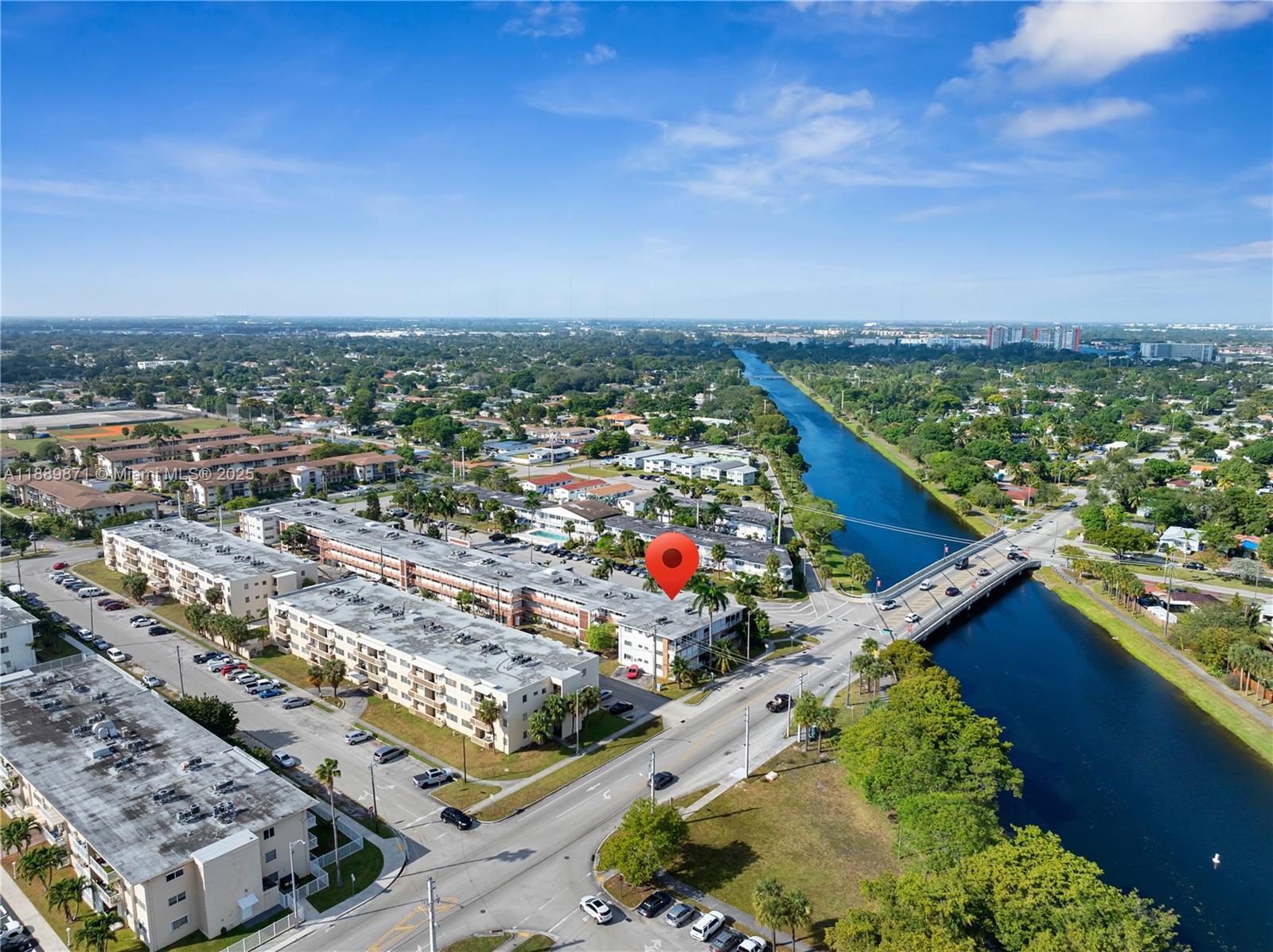 FLORIDIAN ARMS CONDO - Residential