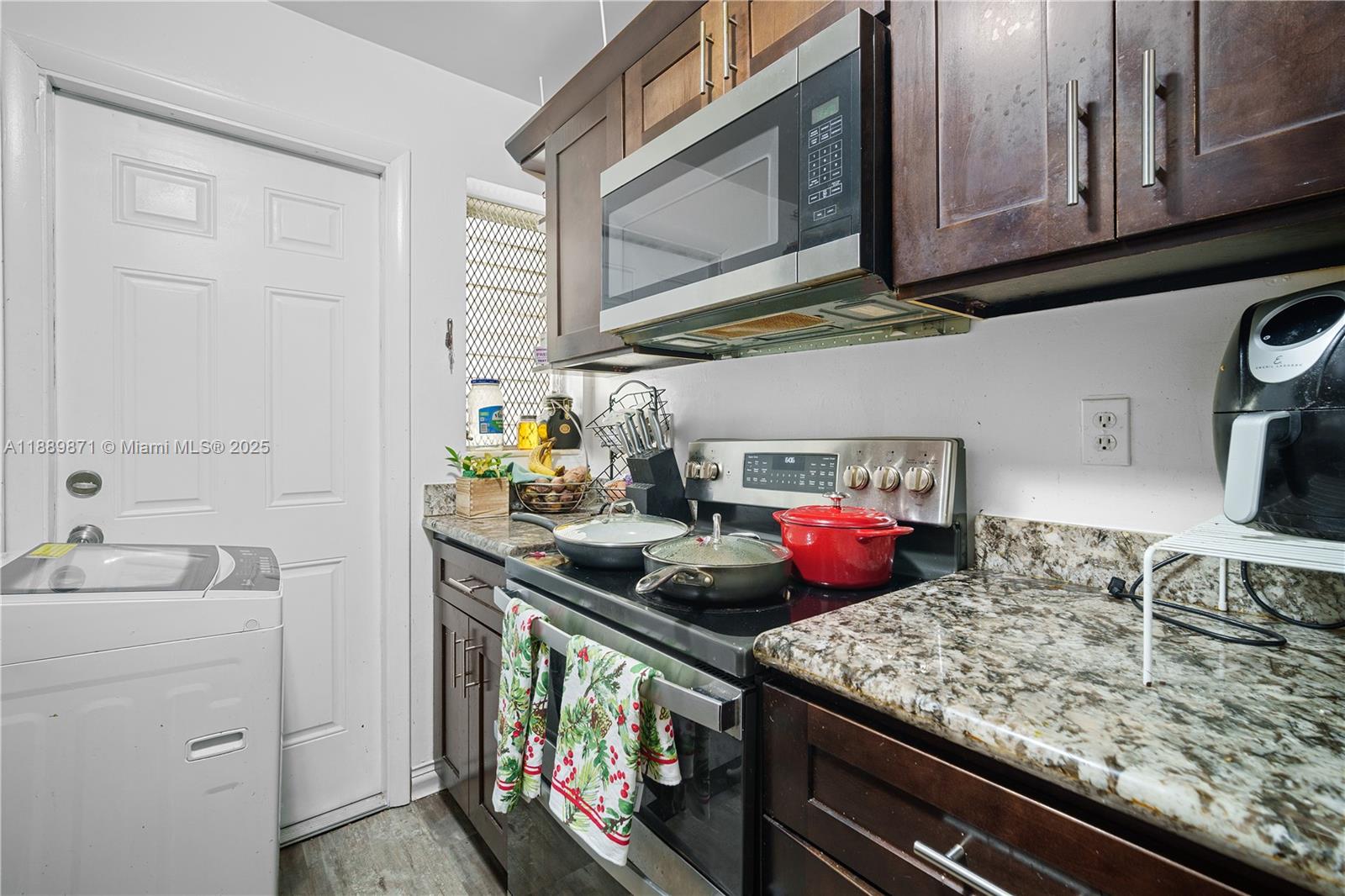FLORIDIAN ARMS CONDO - Residential