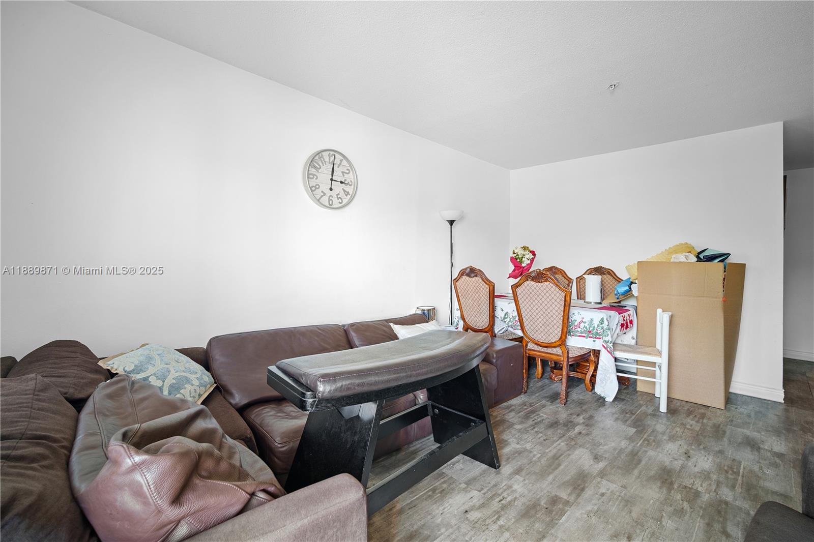 FLORIDIAN ARMS CONDO - Residential