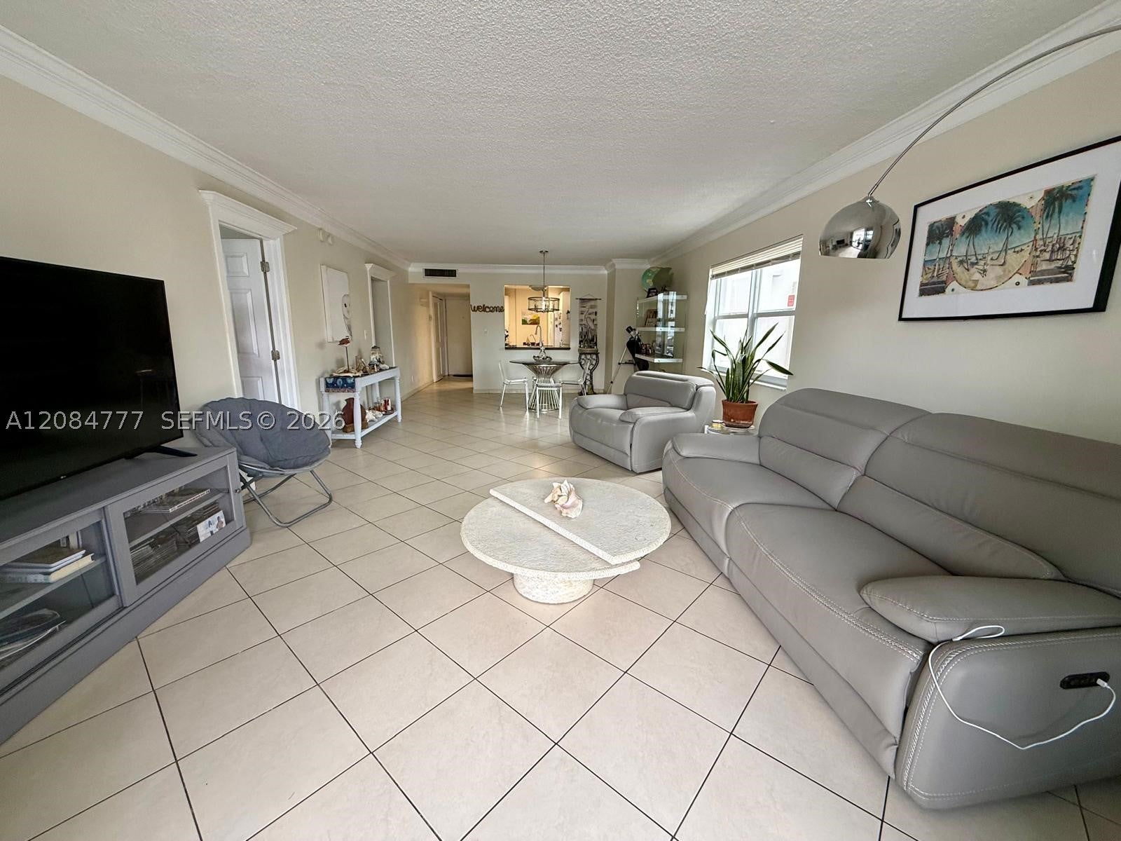 121 Golden Isles Dr 1