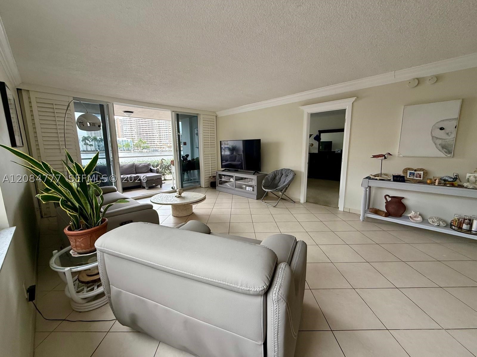 121 Golden Isles Dr 1