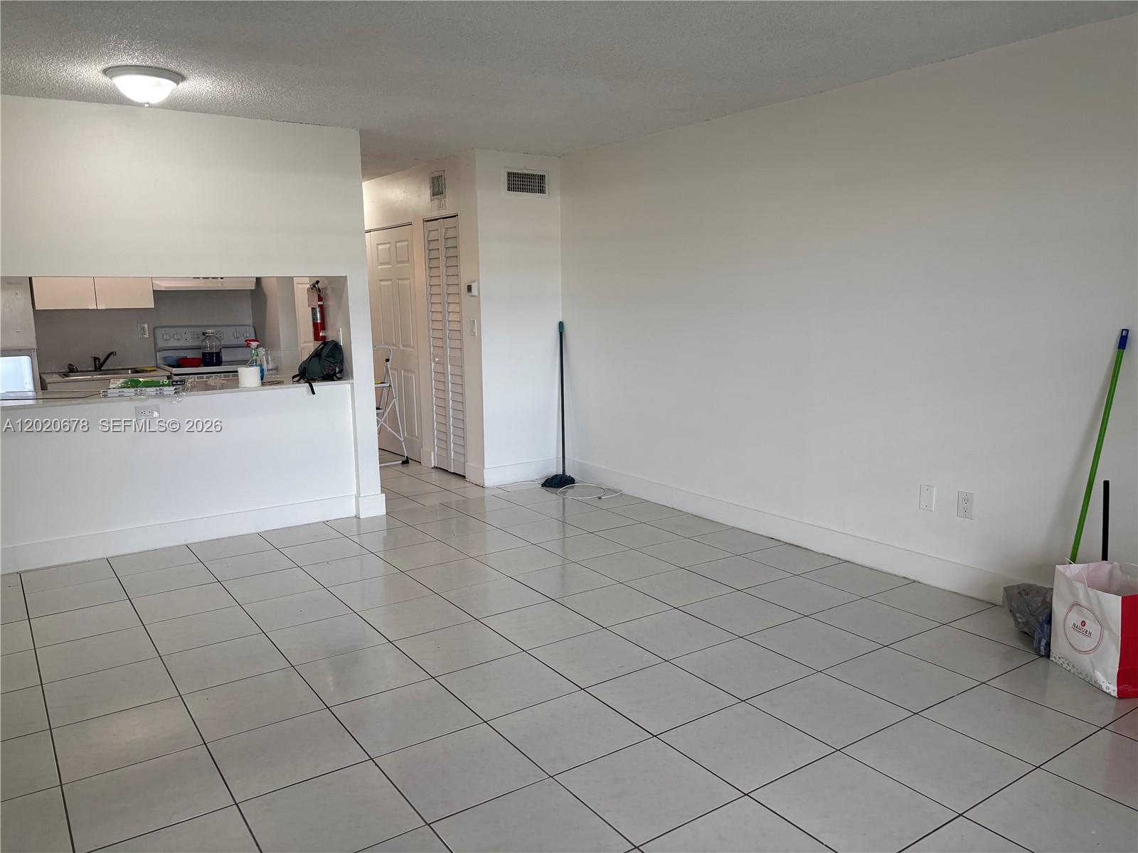 NEW WORLD CONDO APTS III - Residential
