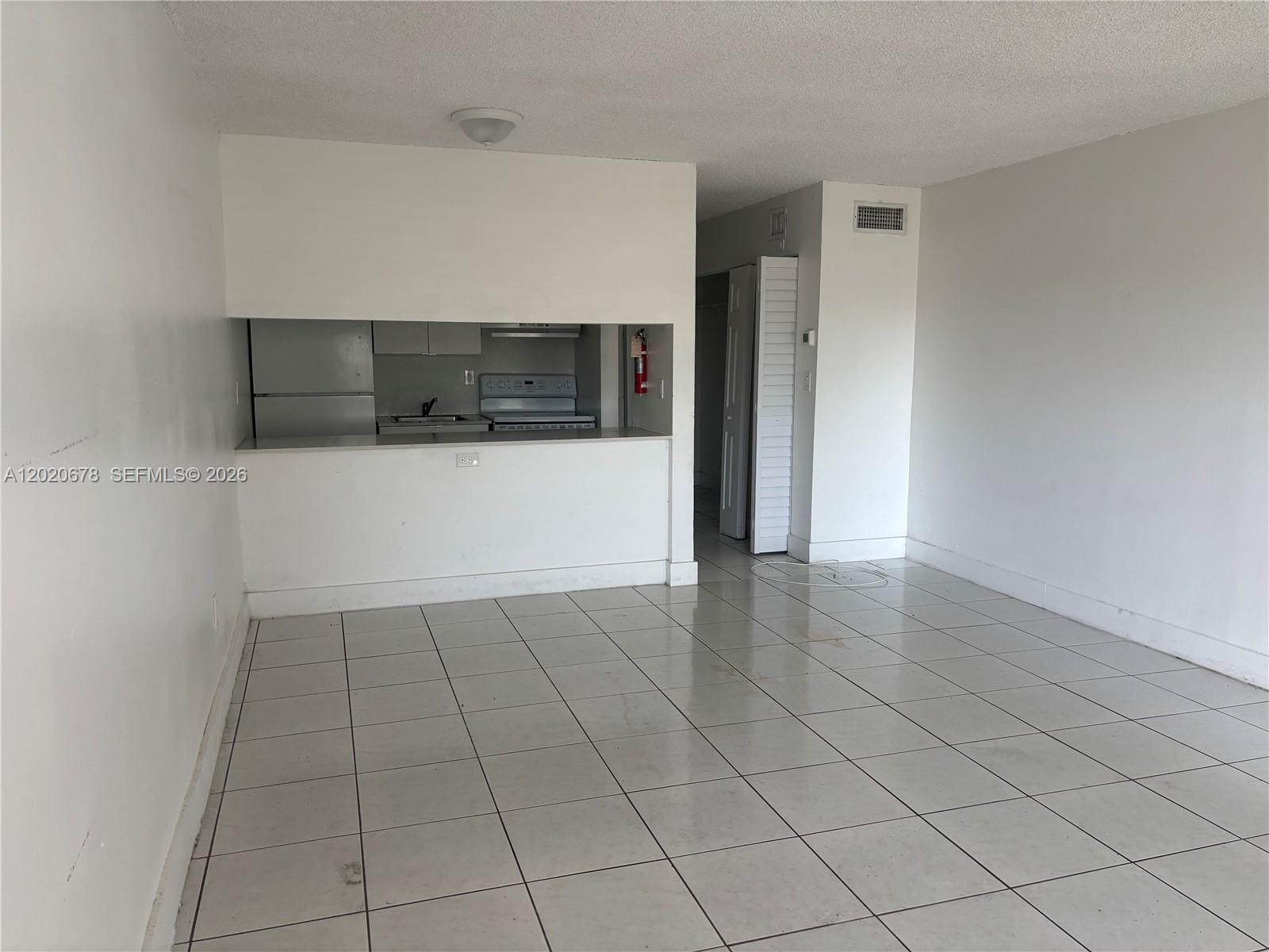 NEW WORLD CONDO APTS III - Residential