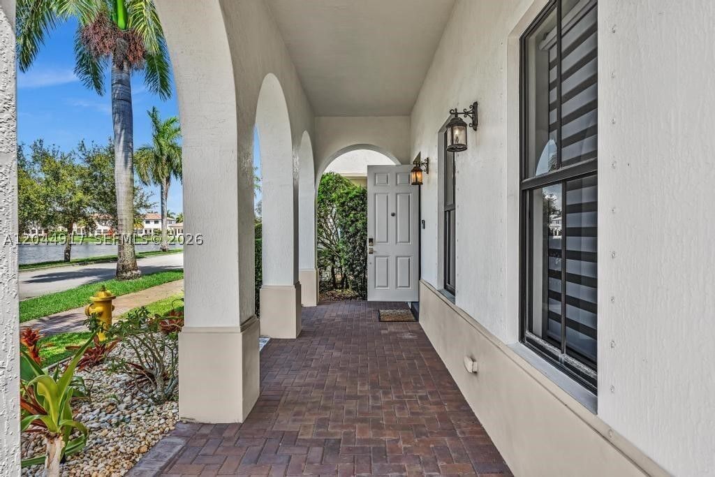 Photo of 8289 NW 38th St, Cooper City, FL 33024 (MLS # A12044917)