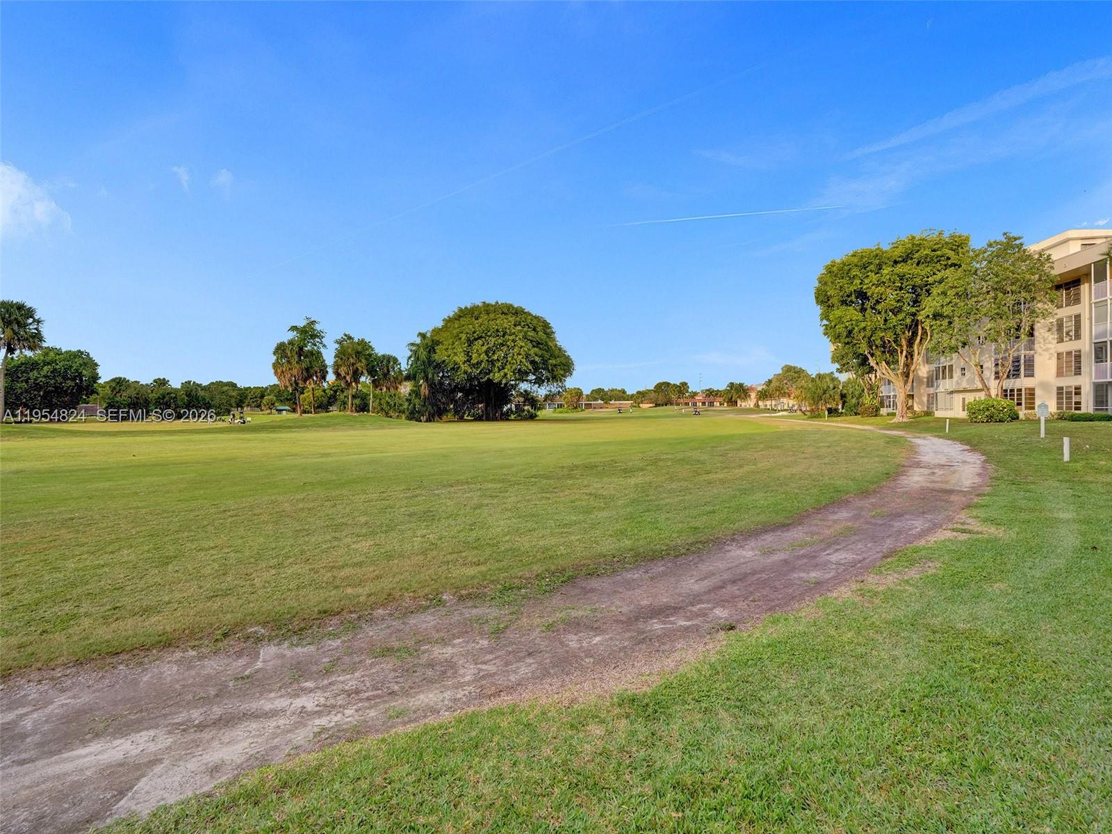 NO 14 PALM-AIRE COUNTRY C - Residential