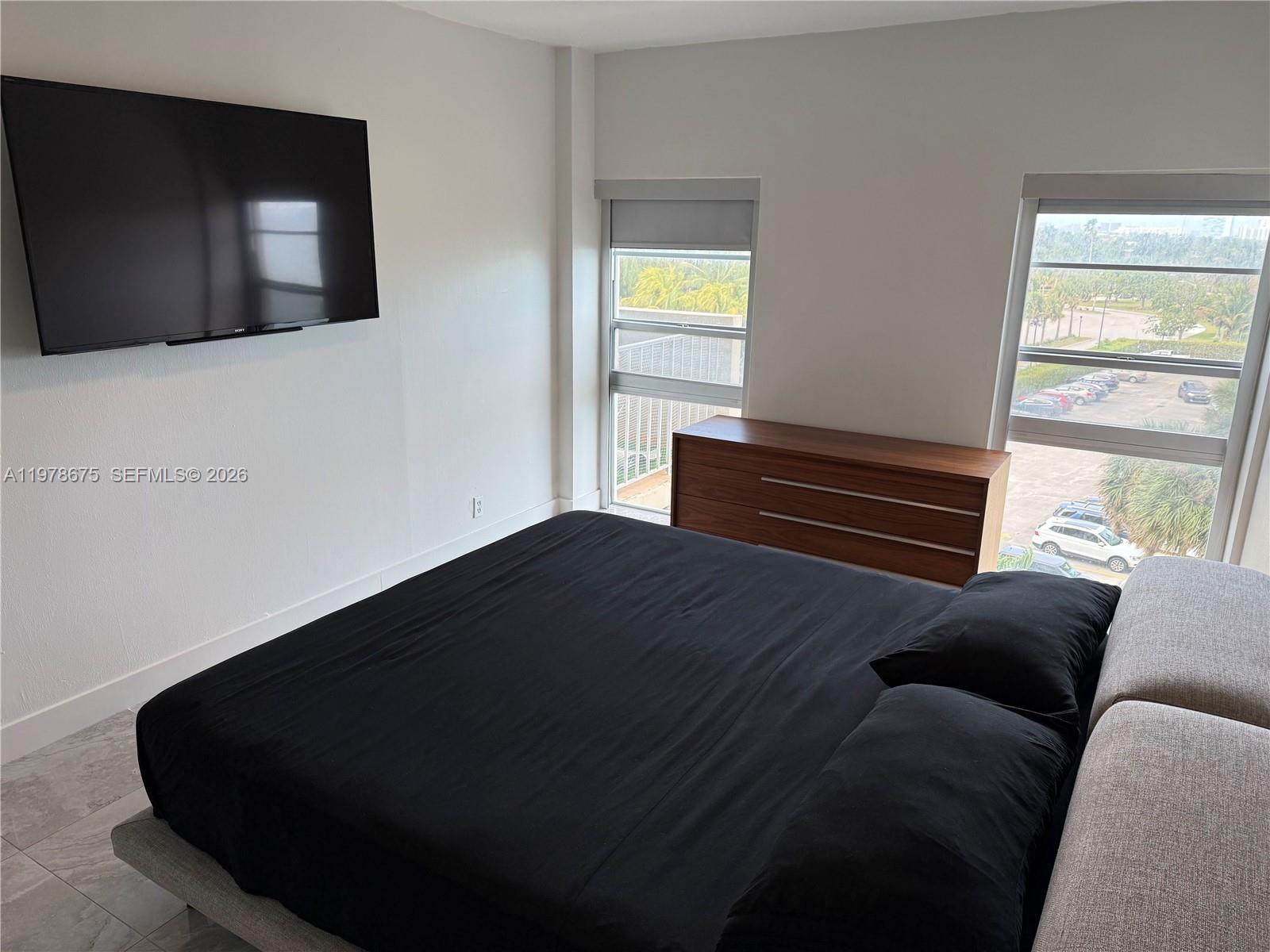 CLIPPER CONDO NO 1 - Residential