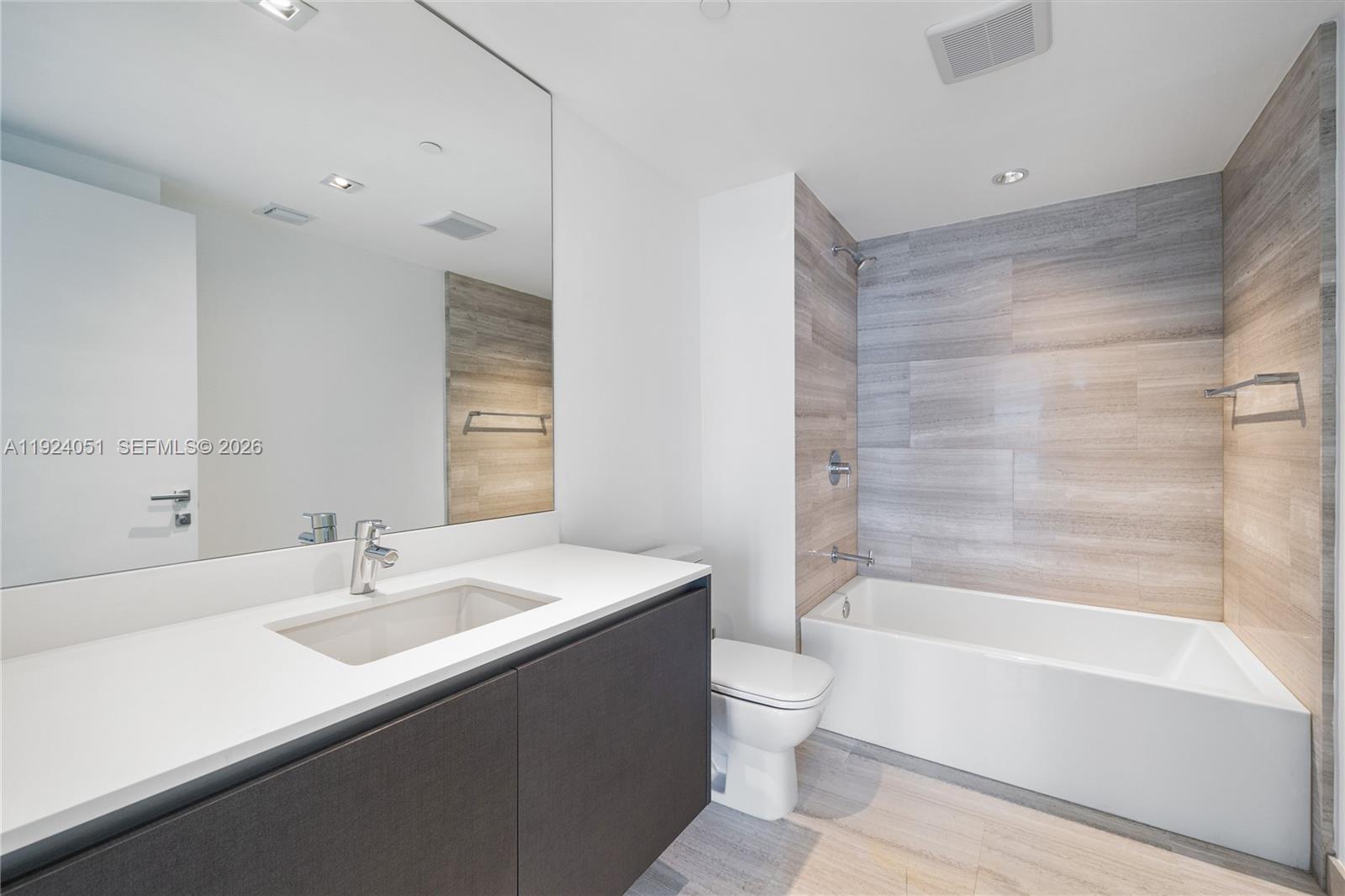 ECHO BRICKELL CONDO - Residential