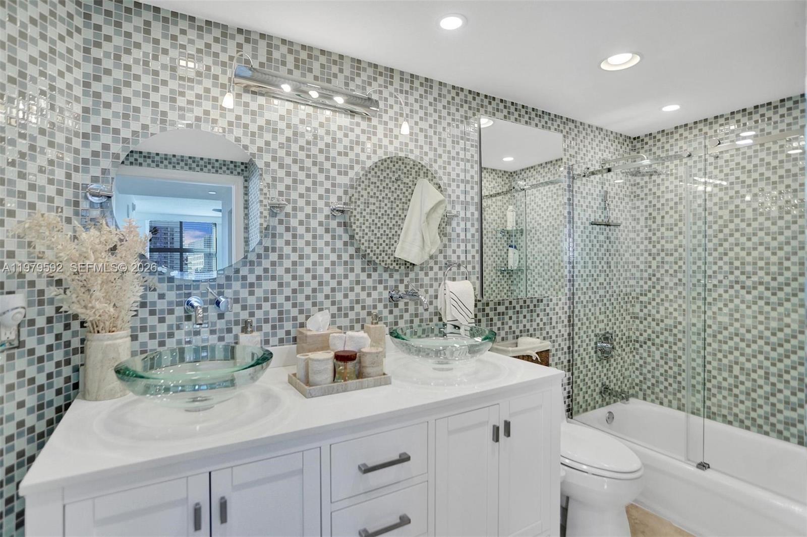 VUE AT BRICKELL CONDO - Residential Lease