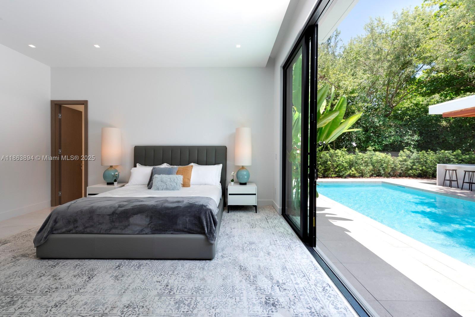 AMD PL GOLDEN GATE PK - Residential