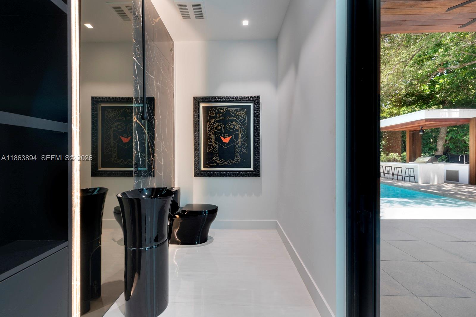 AMD PL GOLDEN GATE PK - Residential