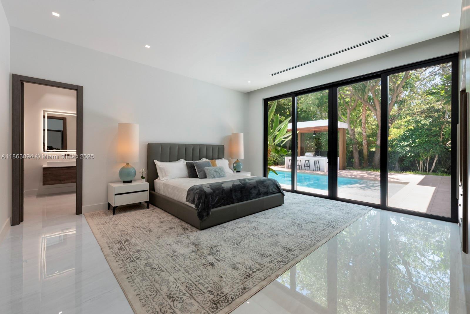 AMD PL GOLDEN GATE PK - Residential