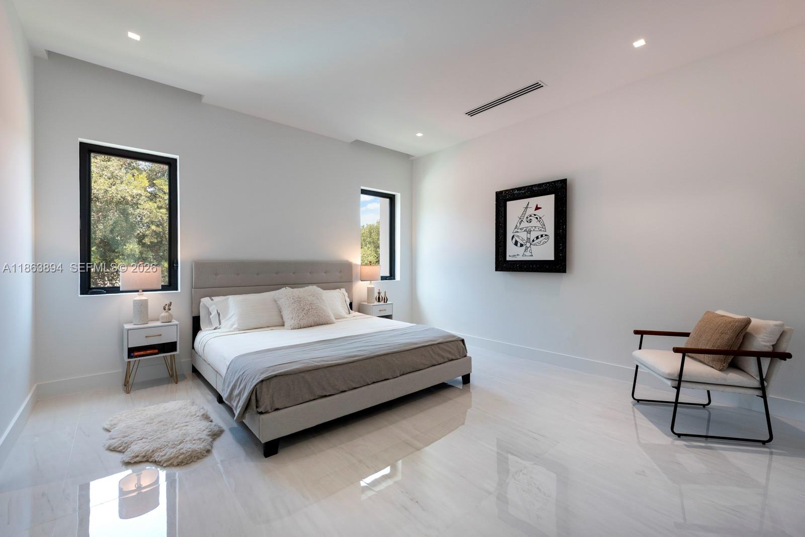 AMD PL GOLDEN GATE PK - Residential