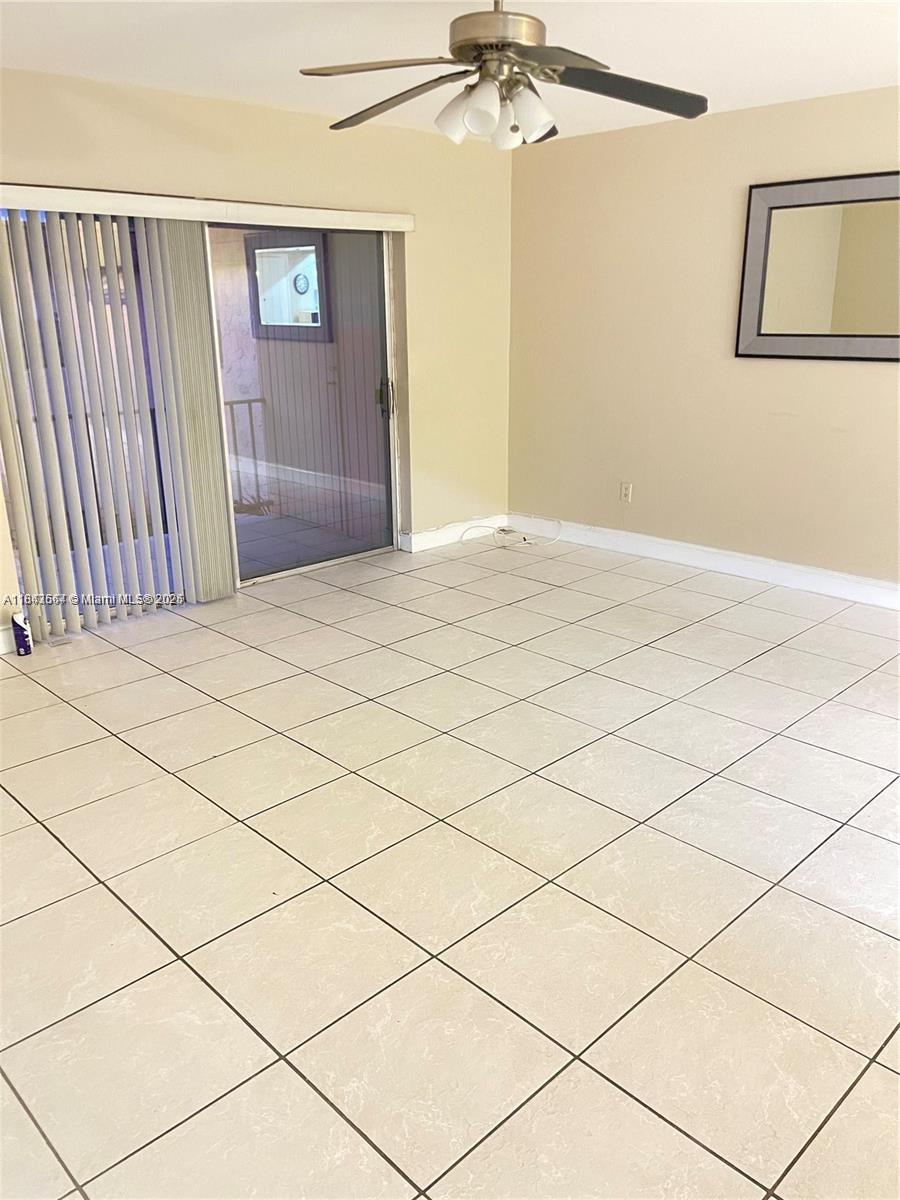 KENDALL ACRES CONDO BLDG - Residential