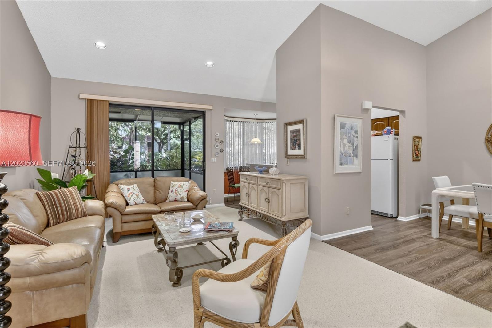 CHELSEA III - Residential