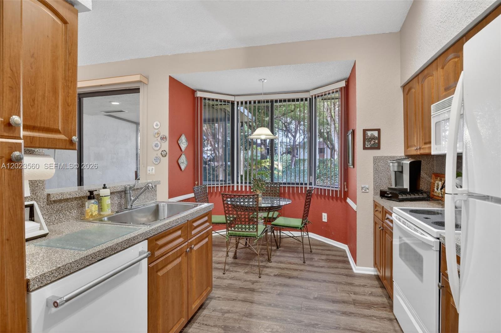 CHELSEA III - Residential