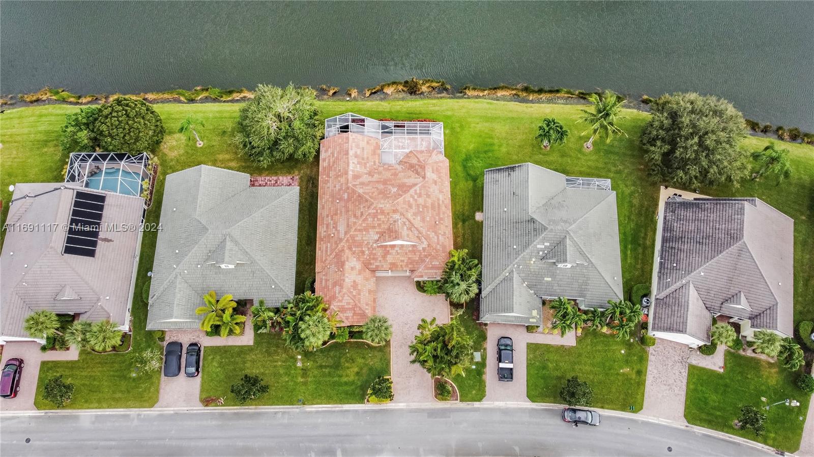 174 NW Magnolia Lakes Blvd