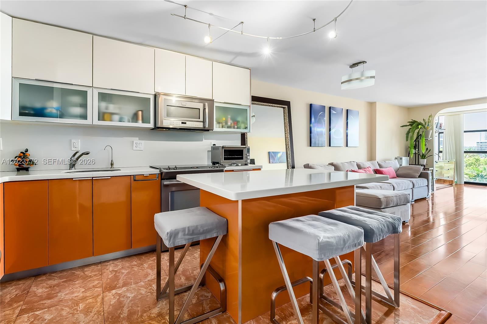 TOWERS OF OCEANVIEW SOUTH - Residential
