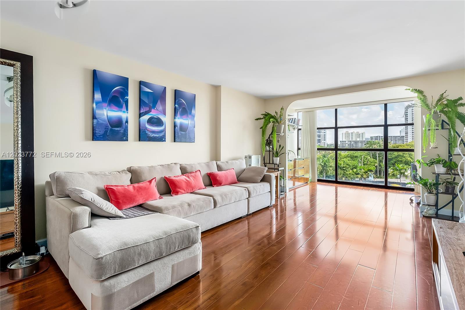 TOWERS OF OCEANVIEW SOUTH - Residential