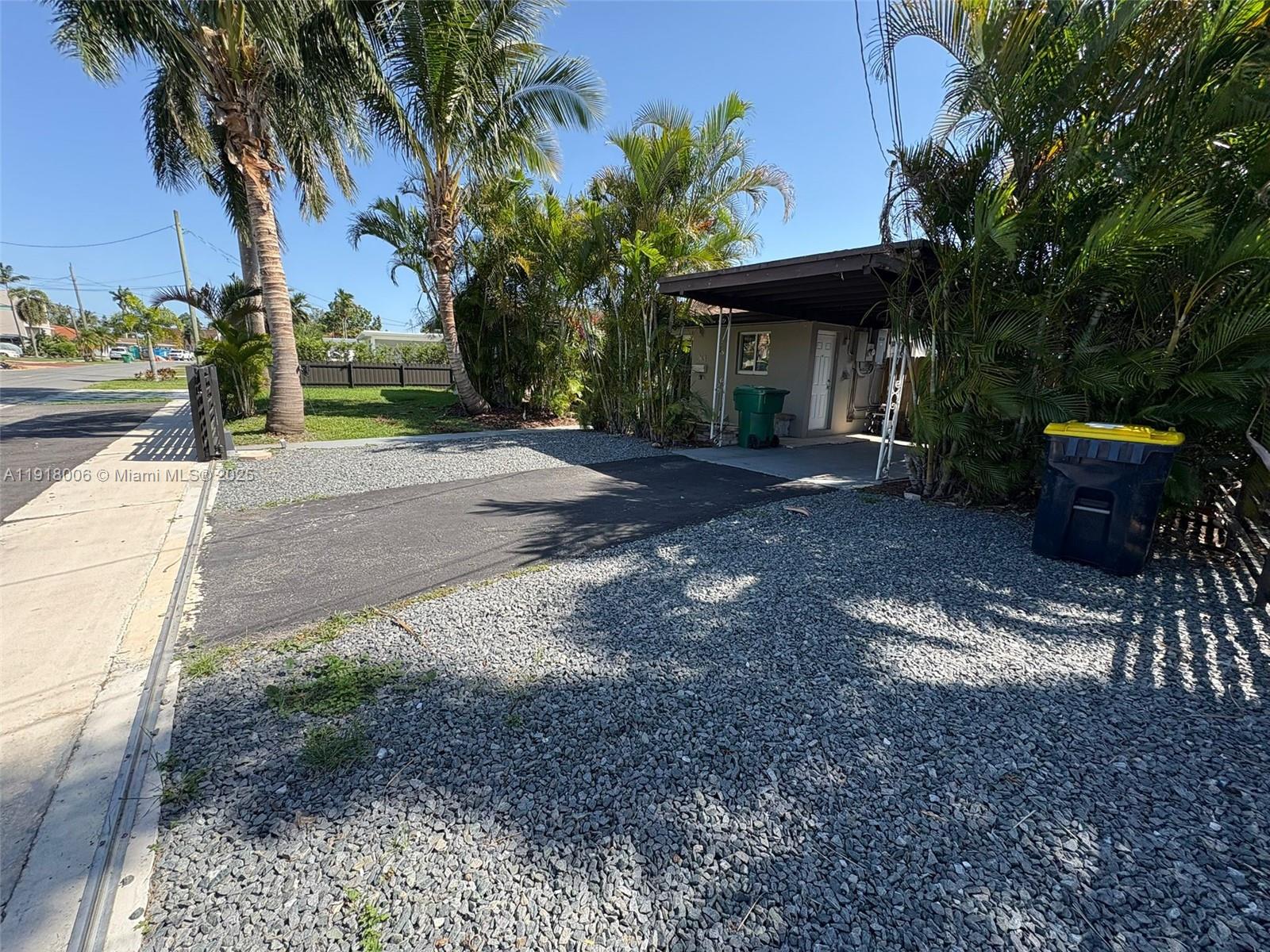 SHELTER ISLANDS - Residential Lease